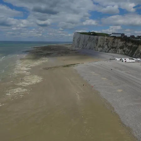 A 50m Reves Tranquilles Les Bains De * Mers-les-Bains